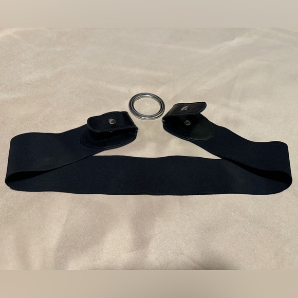 Black elastic belt - Picture 3 of 3